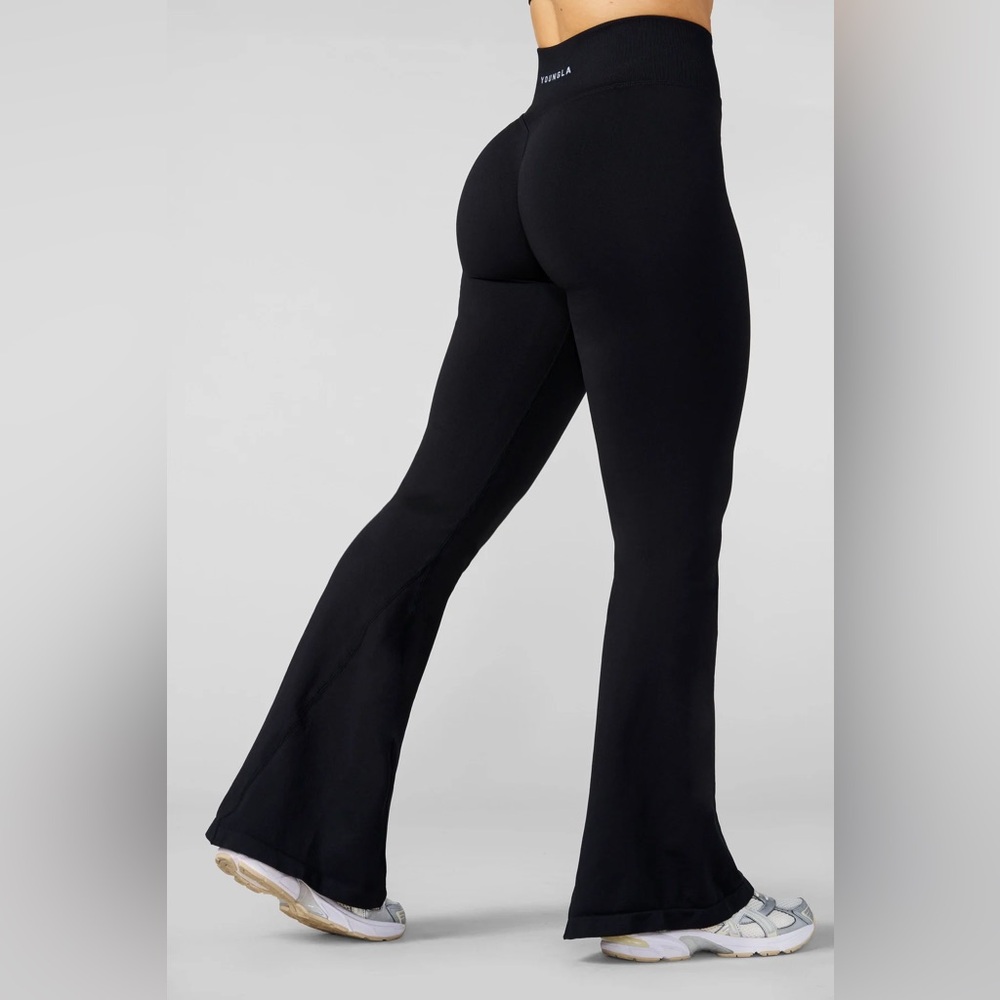 YoungLA Curved Seamless Flares